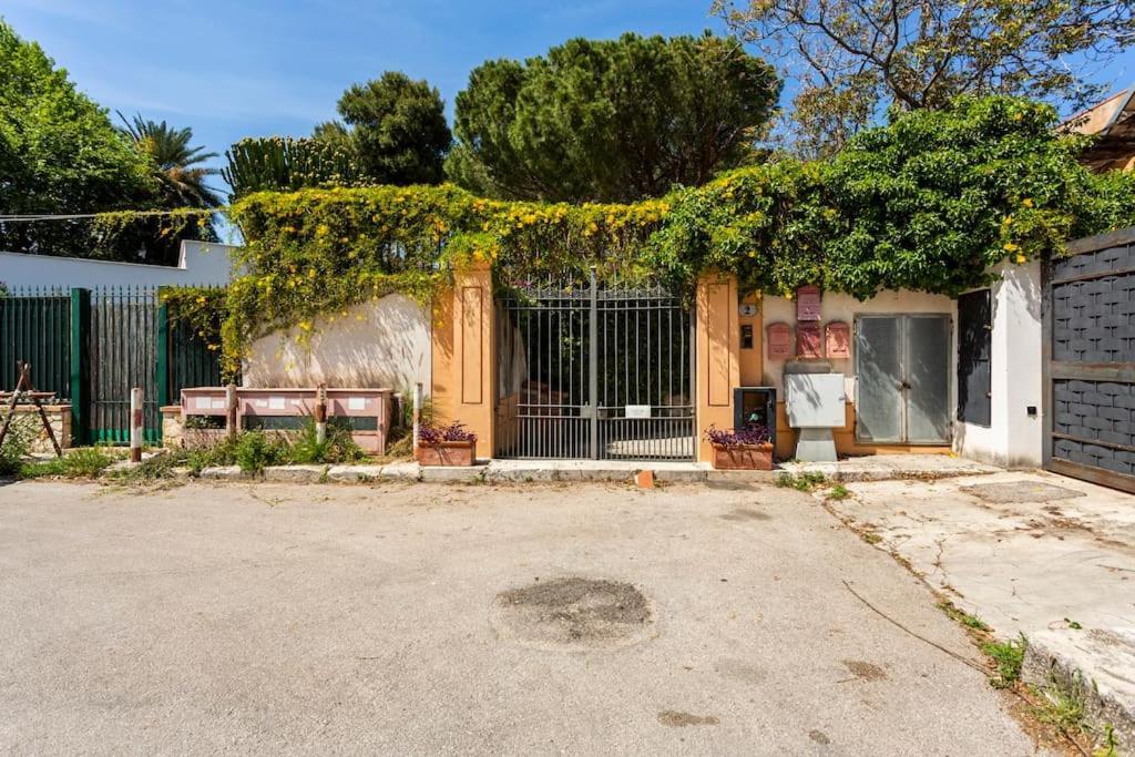 mondello sea view beach apartment Palermo Esterno foto